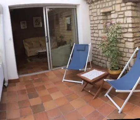 Rosa Nocleg ze śniadaniem 3*