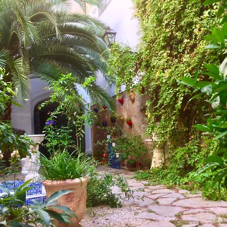 Rosa Bed & Breakfast *
